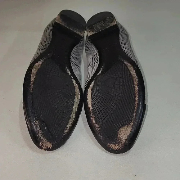 AGL ATTILIO GUISTI LEOMBRUNI 35.5 USED PLAID LEATHER/CAP TOE BALLET FLATS - Picture 6 of 6